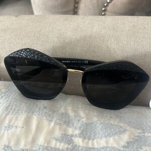 Miu Miu sunglasses AUTHENTIC SMU 01X NWOT